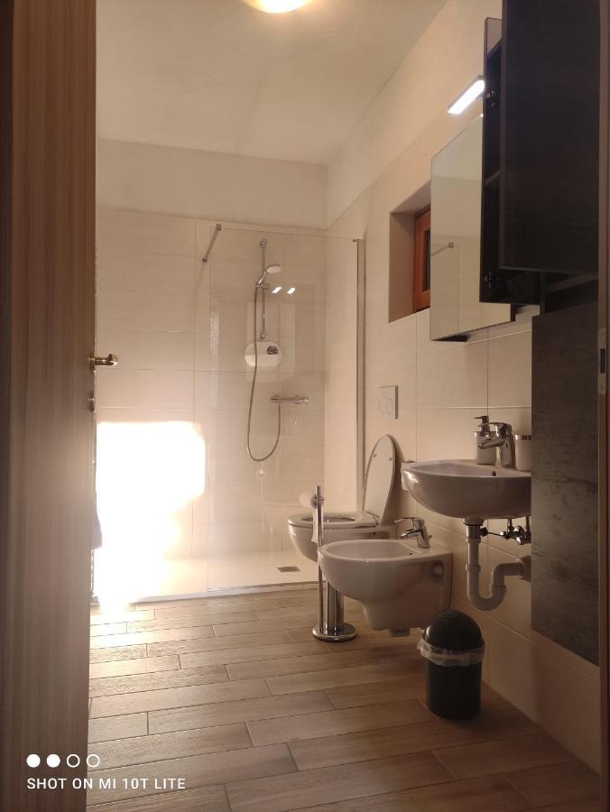 Dal Mariano Apartment เบรนโซเน ซูล การ์ดา ภายนอก รูปภาพ